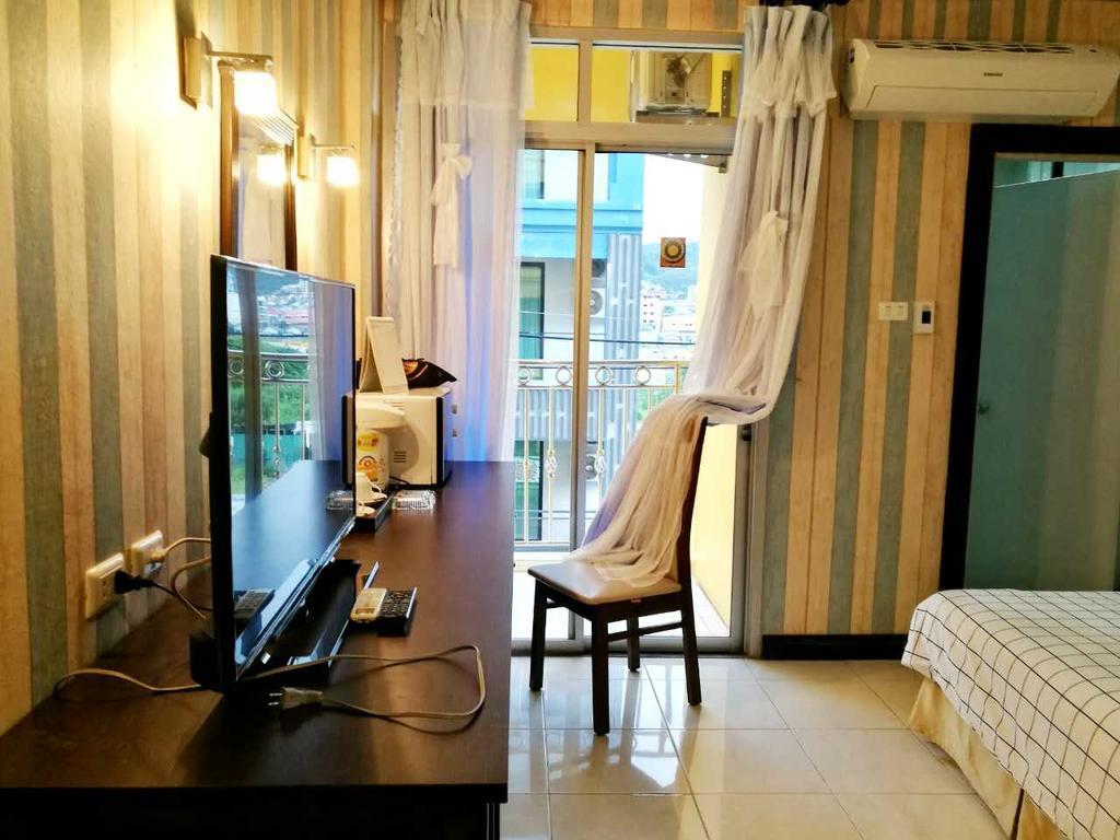 Sea U Honey Otel Patong Dış mekan fotoğraf